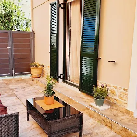 Pieri House Corfu * 입소스